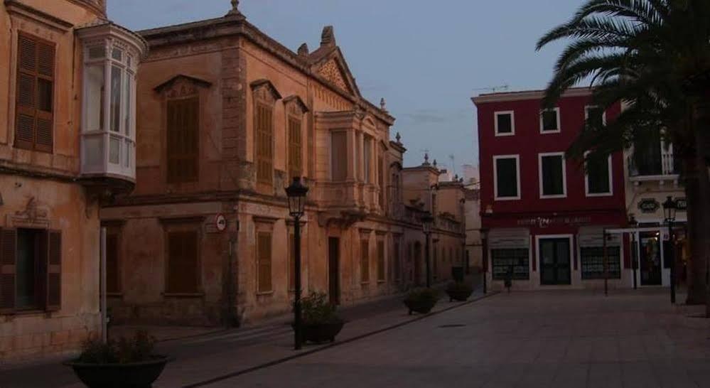 Sagitario Hostal Ciutadella Luaran gambar